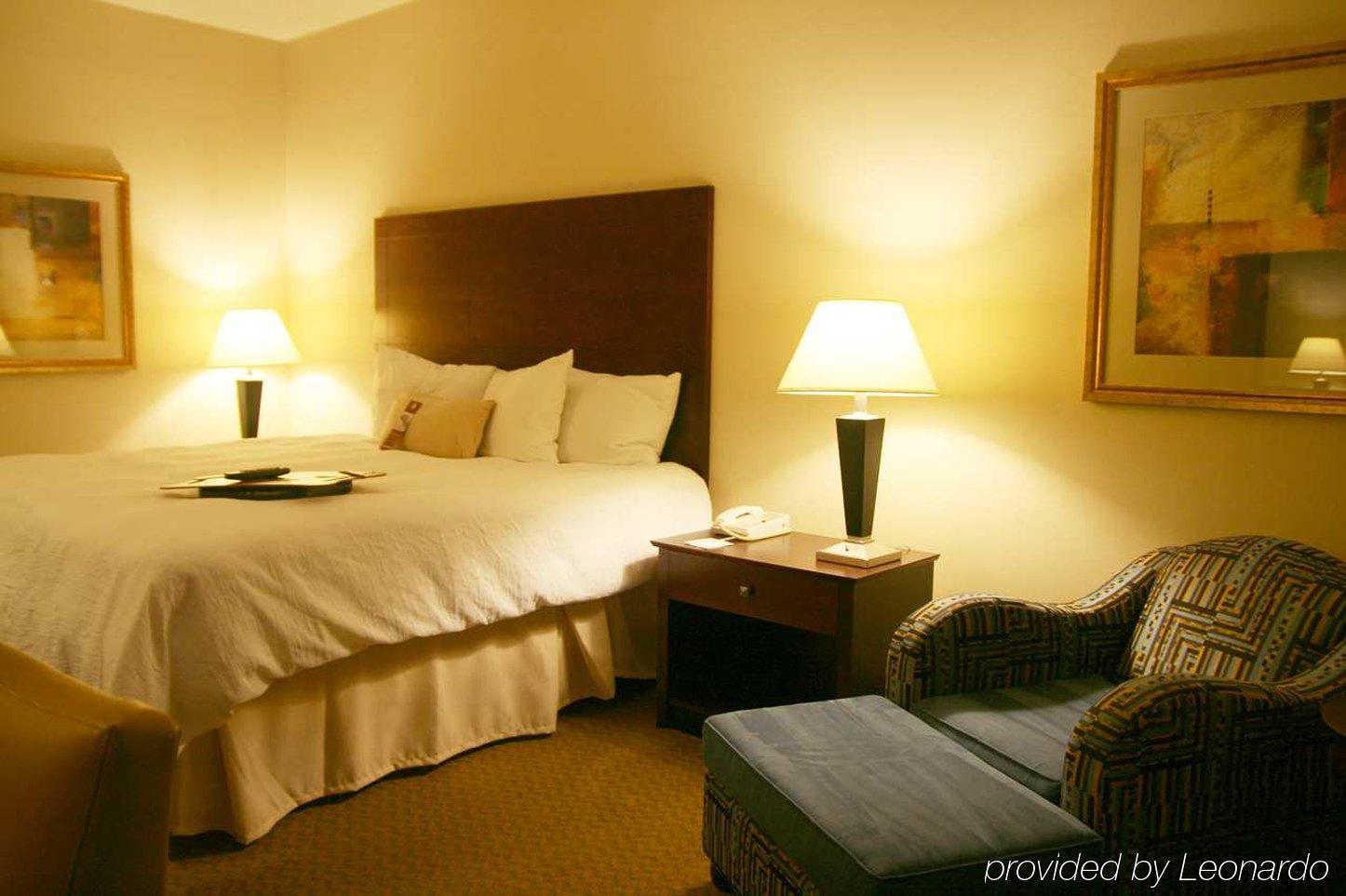 Hampton Inn & Suites סאות בנד חדר תמונה